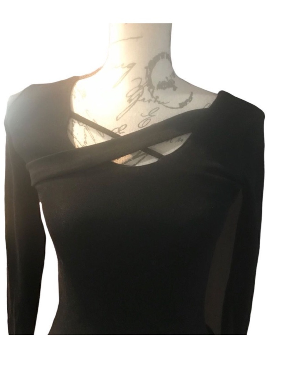 Black Crisscross Long Sleeve Slim Fit Tee - Picture 8 of 10
